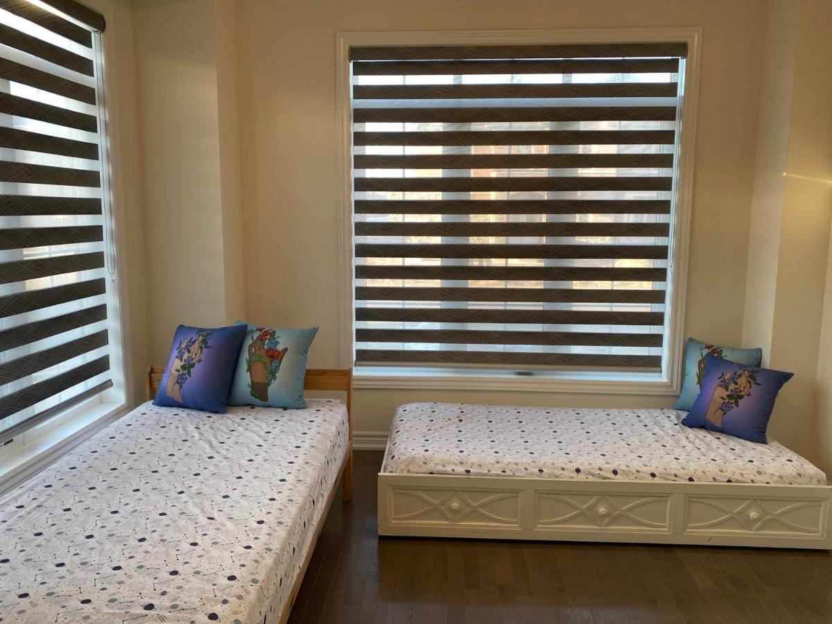 537 Veterans Dr Brampton On L7A 0C4 Villa Ngoại thất bức ảnh