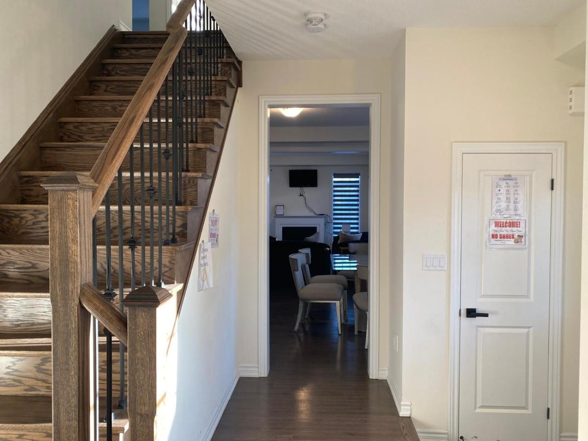 537 Veterans Dr Brampton On L7A 0C4 Villa Ngoại thất bức ảnh