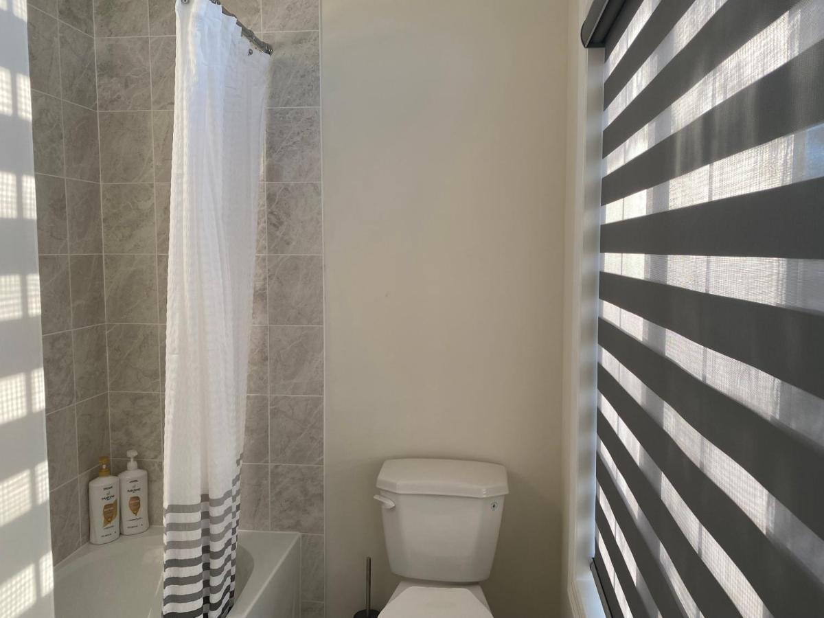 537 Veterans Dr Brampton On L7A 0C4 Villa Ngoại thất bức ảnh