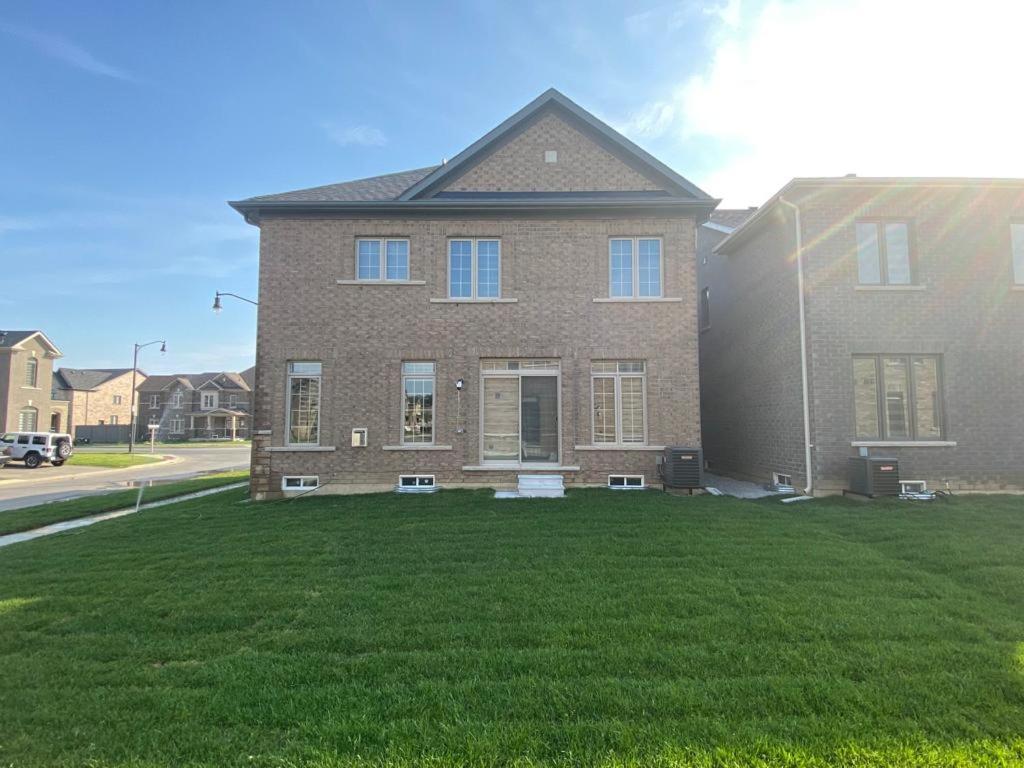 537 Veterans Dr Brampton On L7A 0C4 Villa Ngoại thất bức ảnh